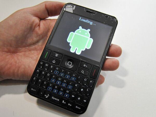 5インチのようで5インチじゃない謎の中華スマホ