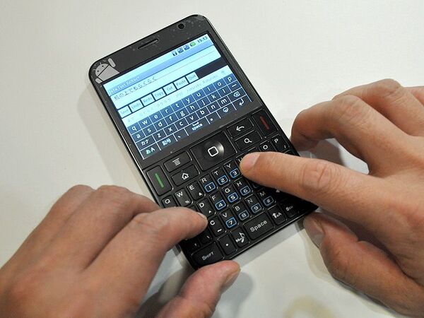 5インチのようで5インチじゃない謎の中華スマホ