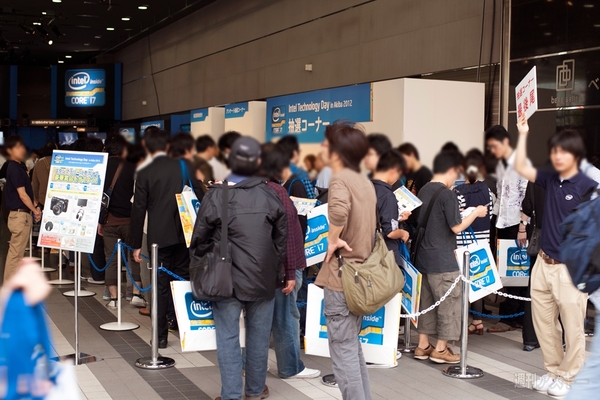 ジサトラも登場『Intel Technology Day in Akiba 2012』で新人ワタナベが見たものは