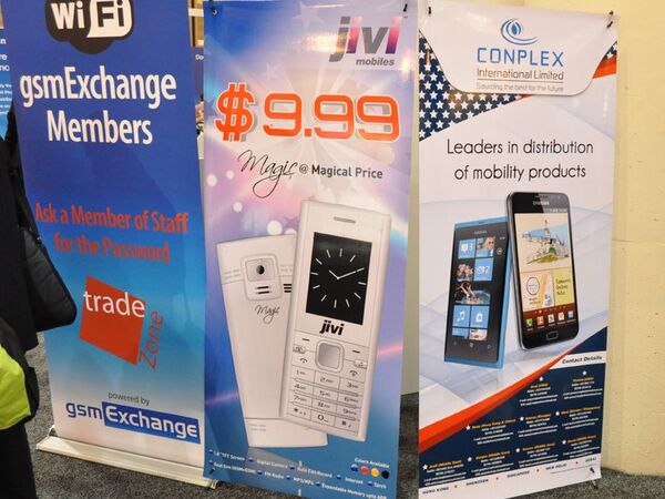CTIA2012：山根博士がときめいたおもしろスマホ＆グッズたち