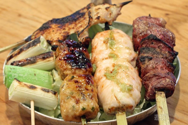 【アキバ食い倒れ部2012　肉料理（鳥、豚）】