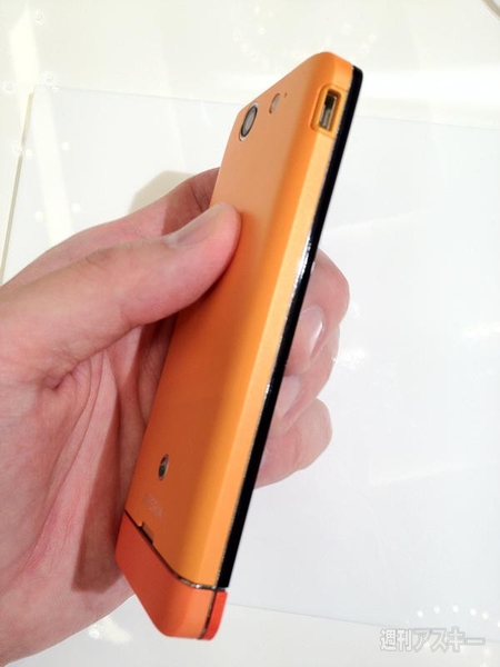 Xperia SX：ソニーモバイルの注目2モデル業界最速実機レビュー