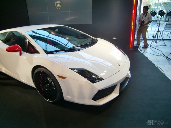 Lamborghini GALLARDO LP560-4 Bianco Rosso