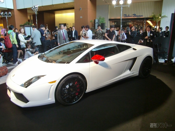 Lamborghini GALLARDO LP560-4 Bianco Rosso