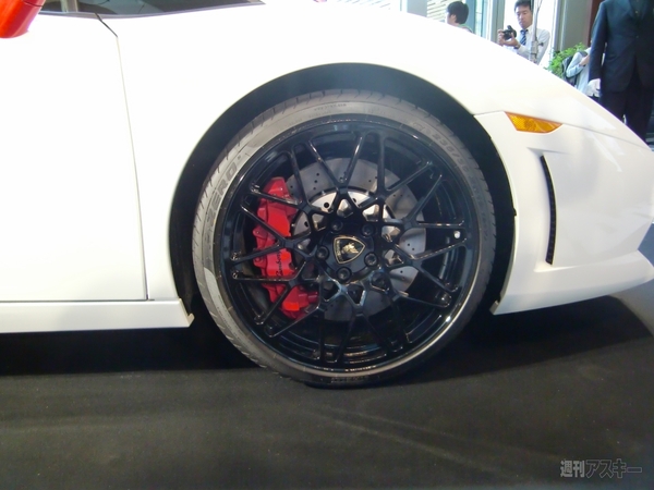 Lamborghini GALLARDO LP560-4 Bianco Rosso