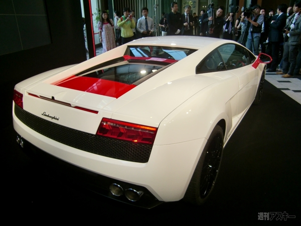 Lamborghini GALLARDO LP560-4 Bianco Rosso