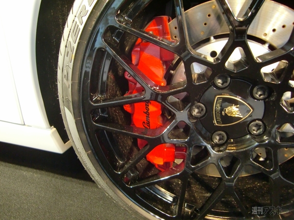 Lamborghini GALLARDO LP560-4 Bianco Rosso