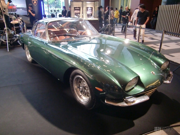 Lamborghini GALLARDO LP560-4 Bianco Rosso