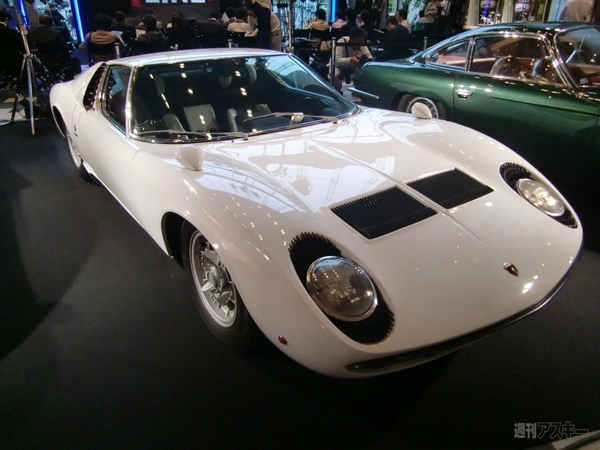 Lamborghini GALLARDO LP560-4 Bianco Rosso