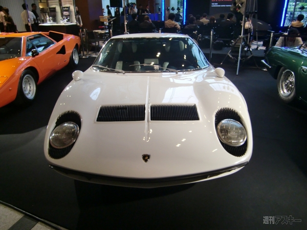 Lamborghini GALLARDO LP560-4 Bianco Rosso