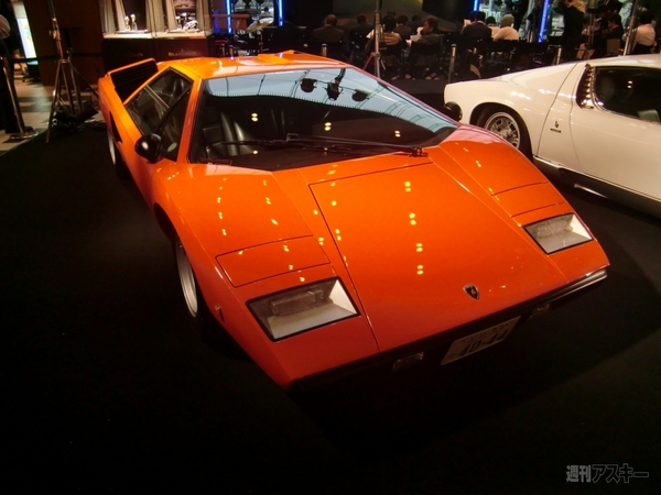 Lamborghini GALLARDO LP560-4 Bianco Rosso