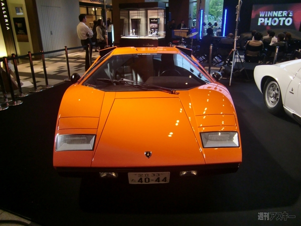 Lamborghini GALLARDO LP560-4 Bianco Rosso