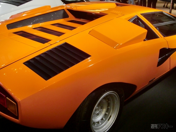 Lamborghini GALLARDO LP560-4 Bianco Rosso