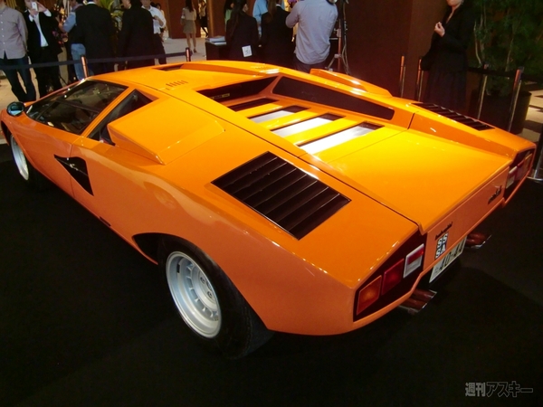 Lamborghini GALLARDO LP560-4 Bianco Rosso