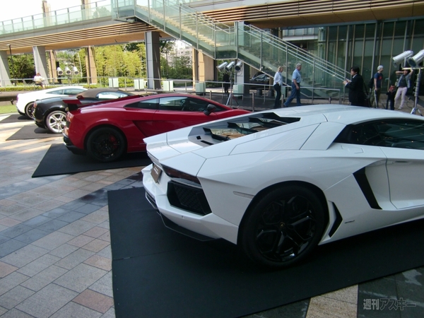 Lamborghini GALLARDO LP560-4 Bianco Rosso