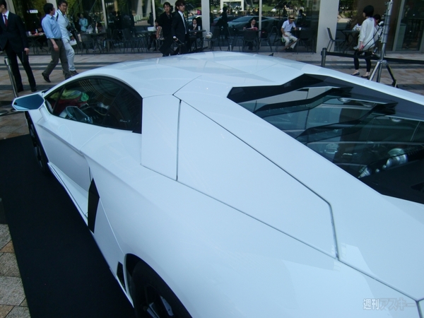 Lamborghini GALLARDO LP560-4 Bianco Rosso