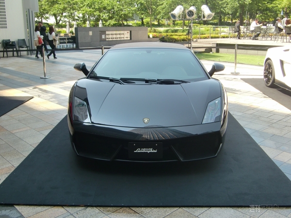 Lamborghini GALLARDO LP560-4 Bianco Rosso