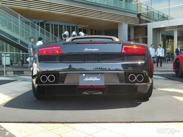 Lamborghini GALLARDO LP560-4 Bianco Rosso