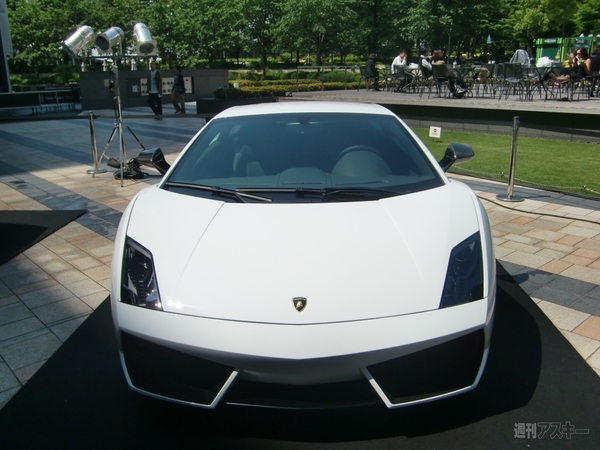 Lamborghini GALLARDO LP560-4 Bianco Rosso