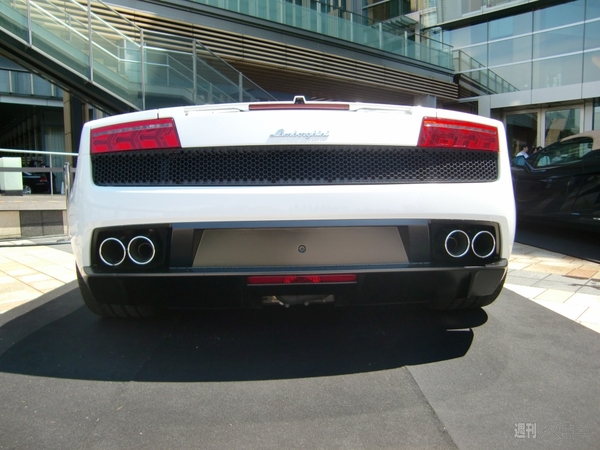 Lamborghini GALLARDO LP560-4 Bianco Rosso