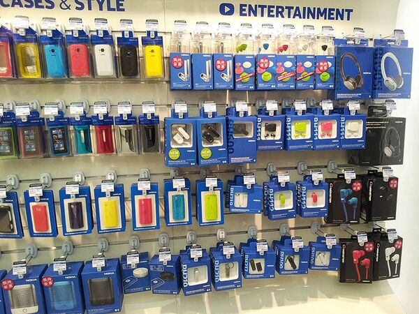 他OSでも使えるノキアのスマホアクセサリー