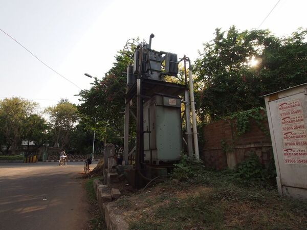 「インドですから」・・・なケーブル事情