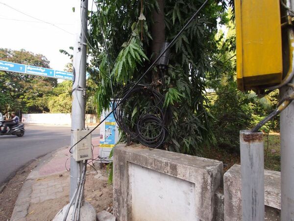 「インドですから」・・・なケーブル事情