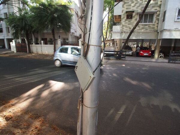 「インドですから」・・・なケーブル事情