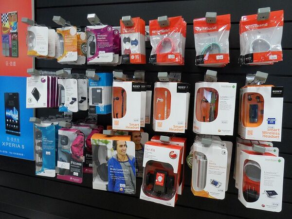 台湾のスマホ天国！ 台北西門の獅子林ビルを直撃！