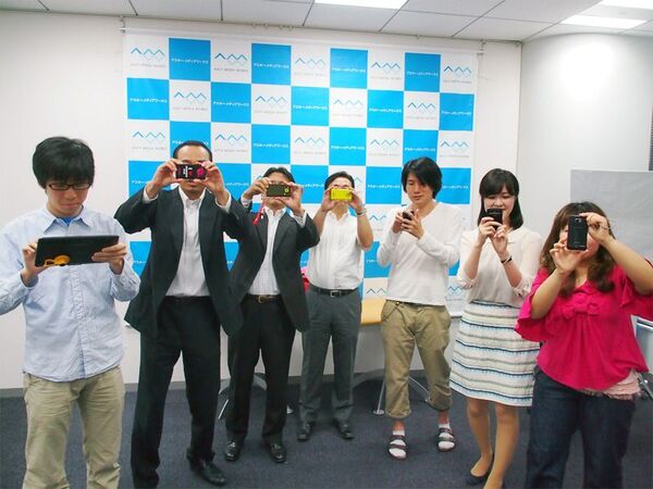 日本マイクロソフトとWindows Phoneで対決