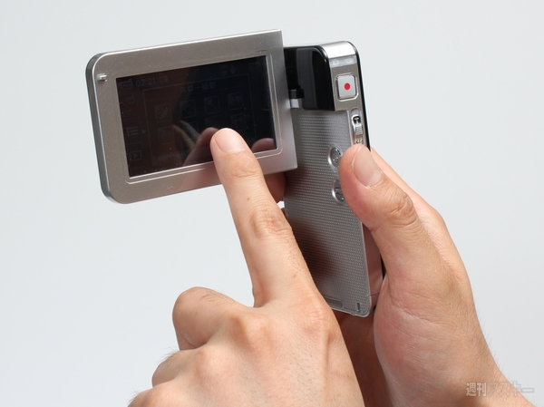 ポータブル生放送ビデオカメラ