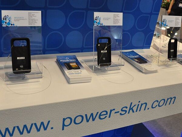 COMPUTEXで見つけたスマホ関連面白グッズ