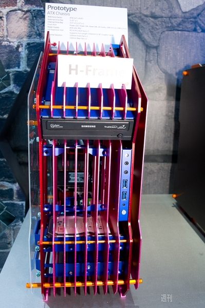 ビックリPCケース集