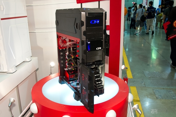 ビックリPCケース集