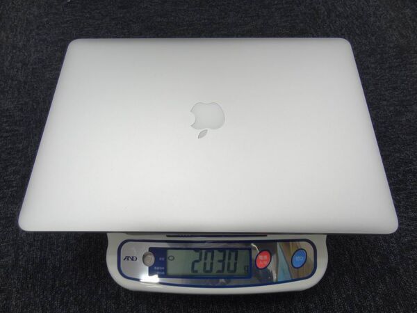 RetinaなMacBook Proのキーストロークと重さを実測