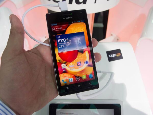 ファーウェイはクアッドからLTE端末まで網羅（Mobile Asia Expo）