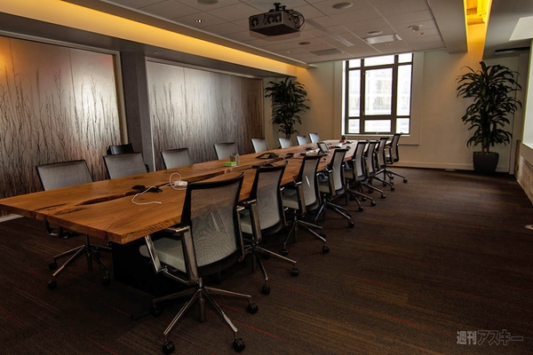 ツイッター　テンダーロイン新社屋