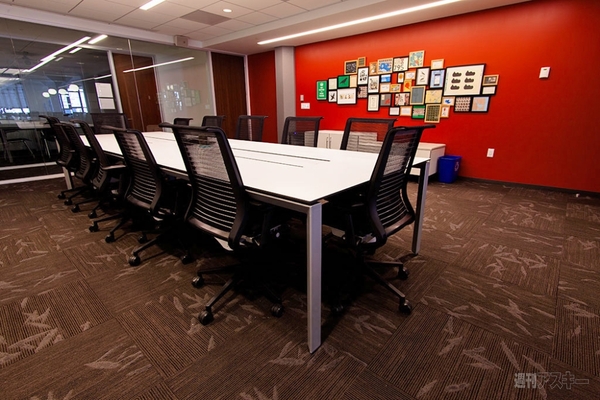 ツイッター　テンダーロイン新社屋