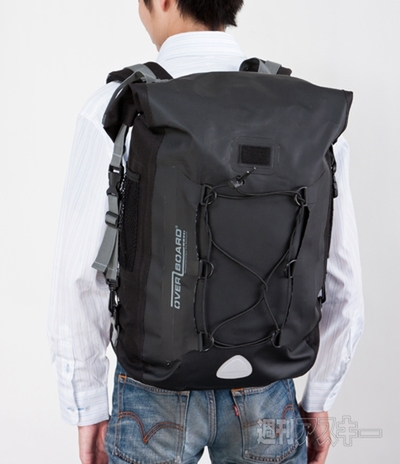 25L防水バックパック
