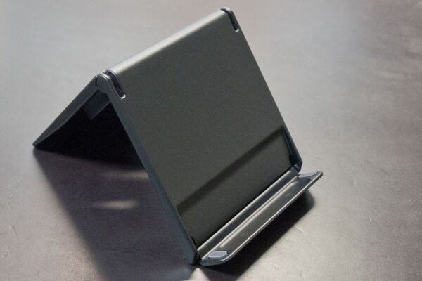 あの話題のBluetoothポケモンキーボードが2000円を切った！