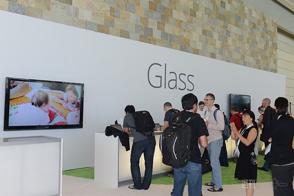 Google PlexにJelly Beanのドロイド君が登場 とにかくドロイドがいっぱい