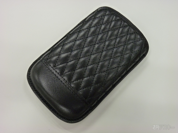 BlackBerry Bold 9900 ケース