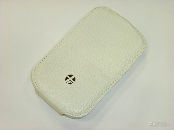 BlackBerry Bold 9900 ケース