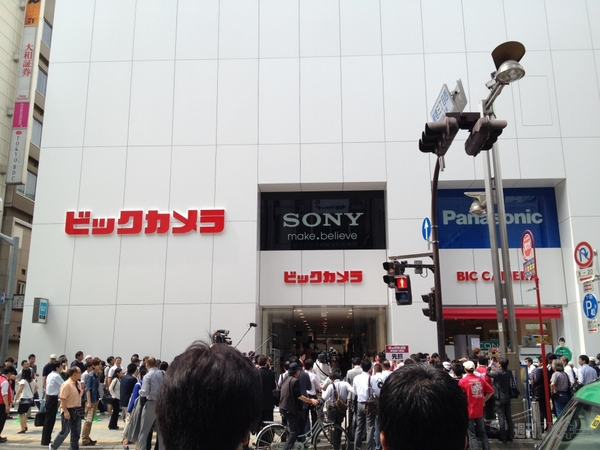 ビックカメラ新宿東口新店