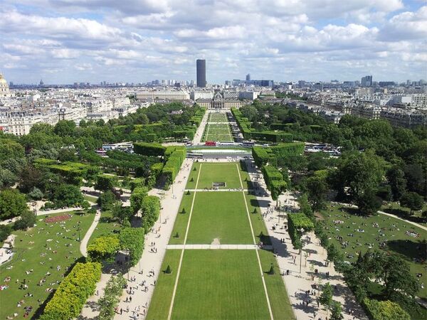 パリのプリペイドSIMとWindows Phone端末