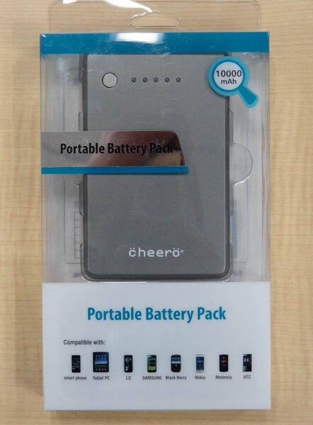 新型iPadをフル充電近くチャージ可能な10000mAh大容量モバイルバッテリー