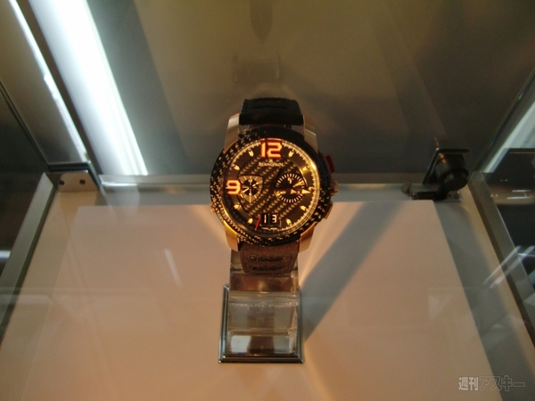 L-EVOLUTION Chronographe Flyback a Rattrapante Grande Date