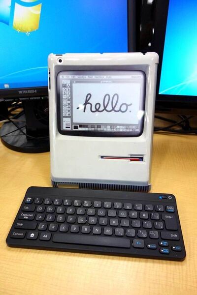 iPadをマックに変身させるジャケット『Padintosh』