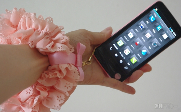 『PANTONE 5 107SH』