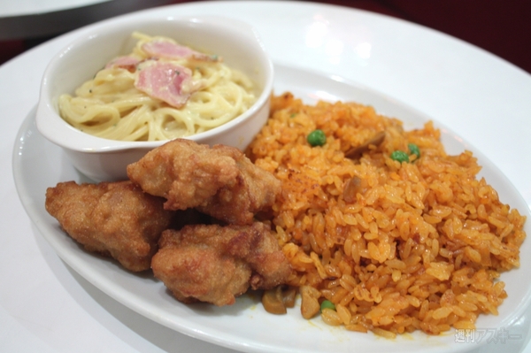 【アキバ食い倒れ部2012】メイドカフェ